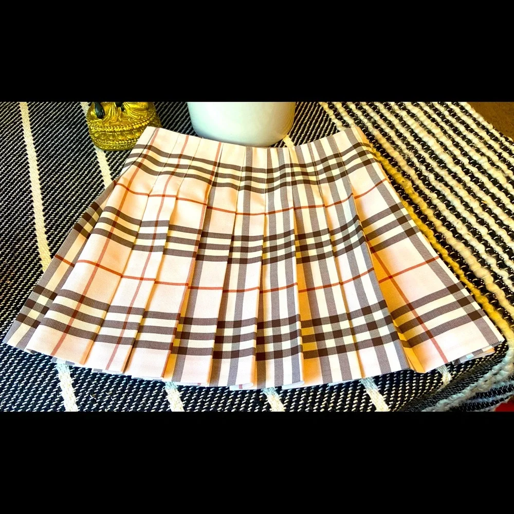Burberry Pink Plaid Pleated Skirt with Buckle Detail